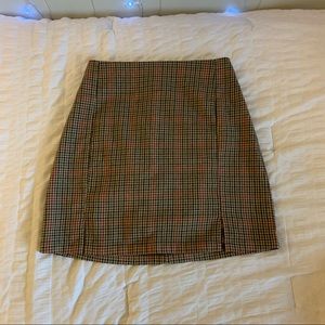 brandy melville cara skirt